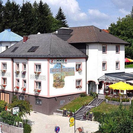 Pension Parzer Pressbaum Bei Wien Екстериор снимка